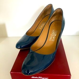 Ferrangamo blue patent leather pumps appr 3” heel